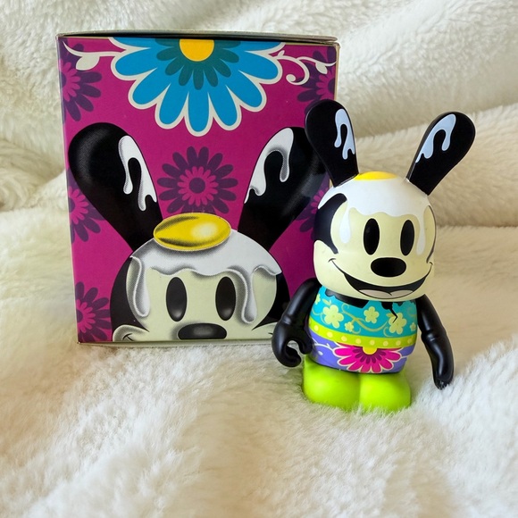 Disney Other - Disney Vinylmation Easter 2014 Oswald - Egg - Floral - Spring
